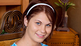 Holly Starr