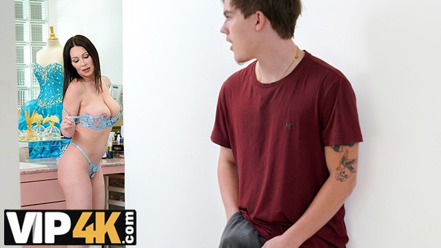 Freeuse sex with passionate Rayveness