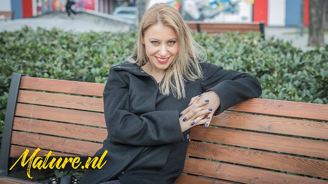 Blowjob film with prefect Nikky Thorne from Grab