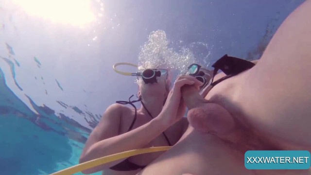 Hungarian scene with gorgeous Minnie Manga