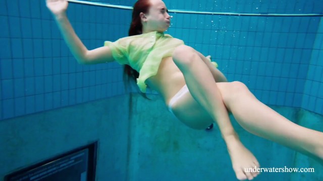 Poolside action from Grab