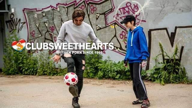 Outdoor bang from Grab