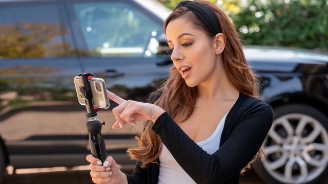 Reverse Cowgirl film with passionate Vanna Bardot