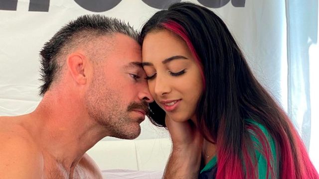 Latina screw with sexy Kiarra Kai