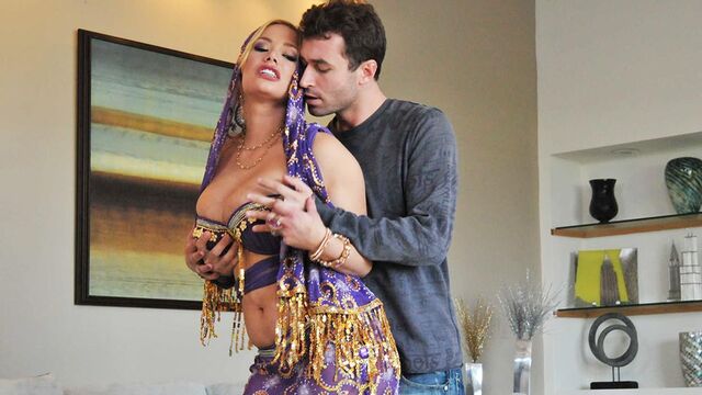 Oral scene with horny Shyla Stylez