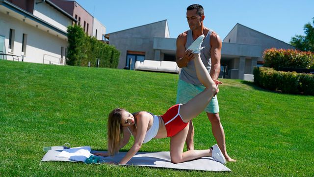 On The Sofa screw with pretty Candy Alexa