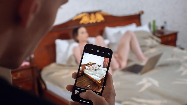 4k action with pretty Martin Spell from Grab