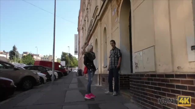 hunt4k action with hot Ria Sunn from Grab