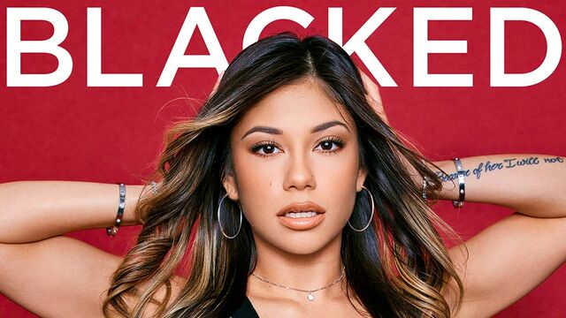 Natural Tits porn with sexy Xxlayna Marie