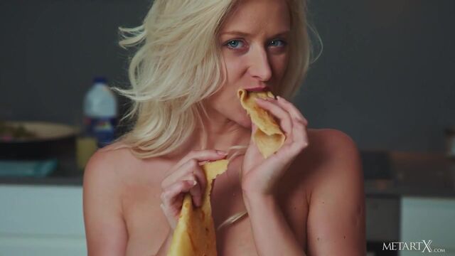 Solo film with passionate Nika N