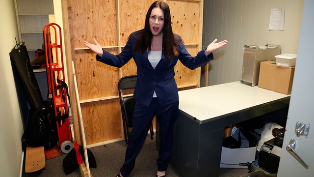 Long Hair action with hot Mrs Rayvaness