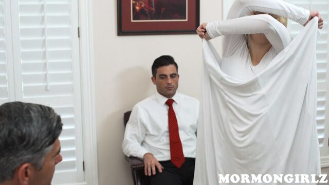 On The Table scene with awesome Trillium