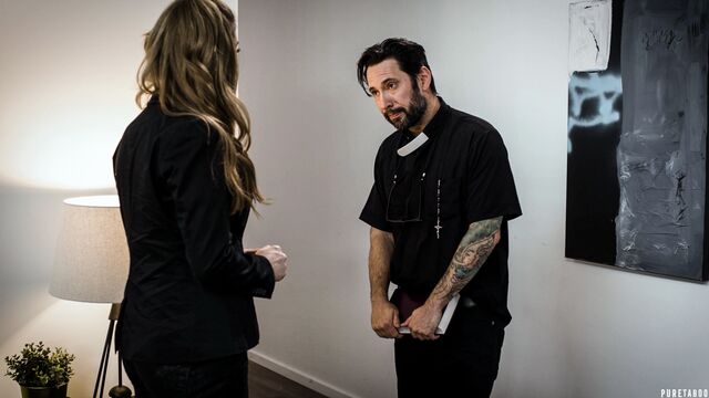 Doggystyle action with passionate Eliza Eves