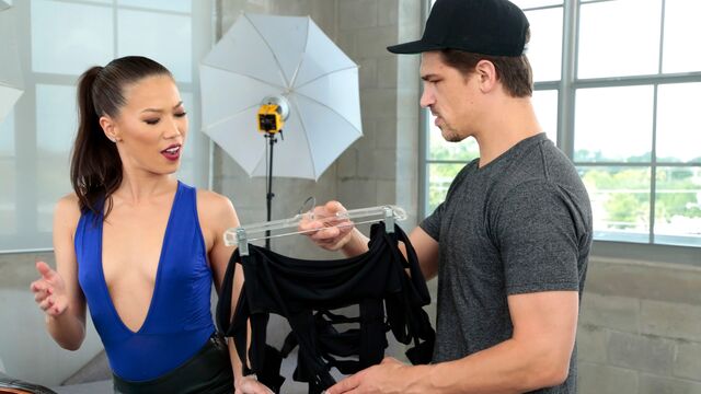 Teen (18+) movie with passionate Kalina Ryu