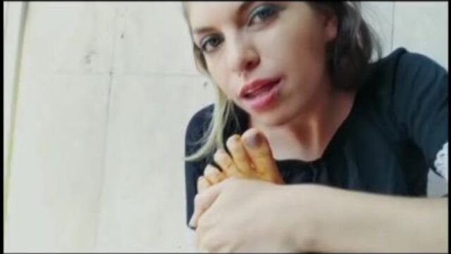 Foot action from Grab