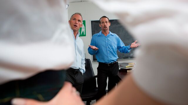 Missionary video with seductive Allora Ashlyn