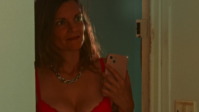 Mother action with hot Marty and Wendy from Grab