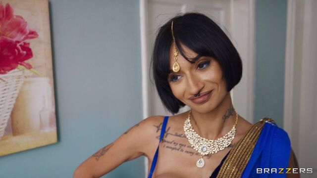 Doggystyle bang with hot Candy Scott