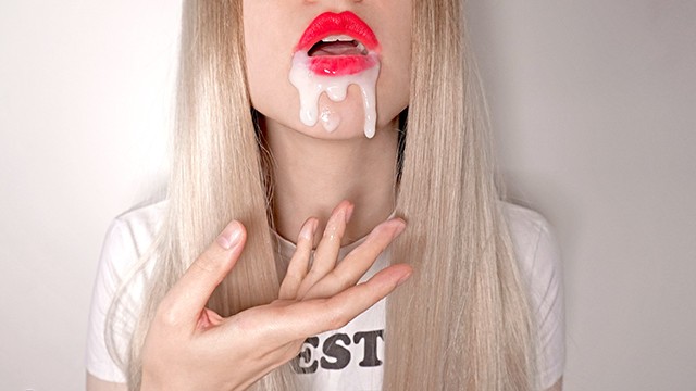 Red Lipstick Blowjob sex with horny My Creamy Soda from Grab