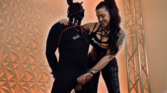 Femdom Mistress action with prefect Lucky Dog and Melody Cheeks from Grab