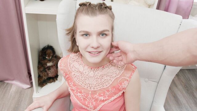 Oral bang with seductive Lana Broks