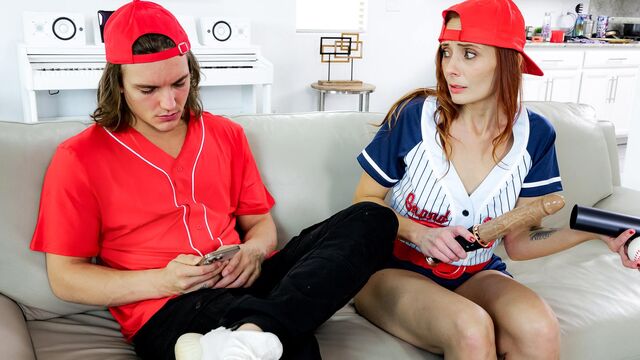 Oral smut with prefect Holly Lace