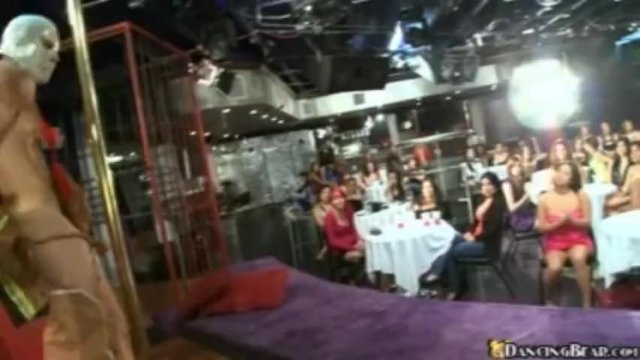 Homemade action with sexy Ashley Marie, Hayden Kane, Ilsa Strix, Ka Lee and Rachel Steele from Grab