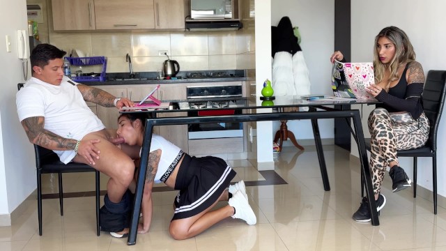 Cuckold porn with seductive Summer_steph from Grab