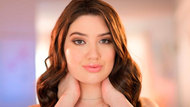 Long Hair video with prefect Alyx Star