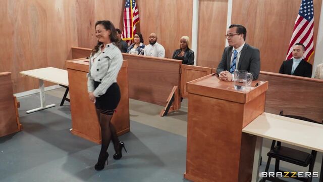 Curvy porn with horny Cherie Deville