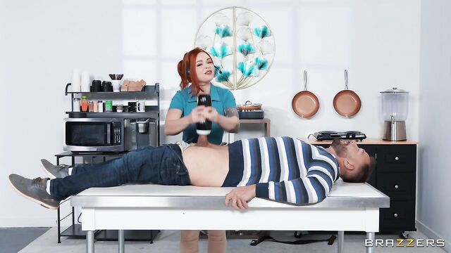 Curvy action with horny Sinatra Monroe