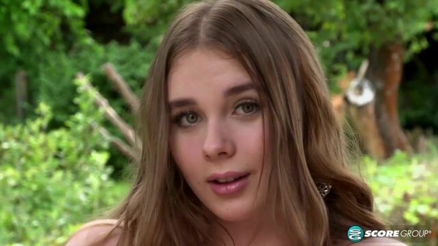 Solo movie with gorgeous Lucy Laistner