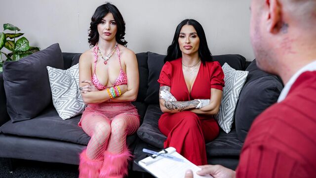 Doggystyle porn with seductive Asteria Jade and Melody Marks