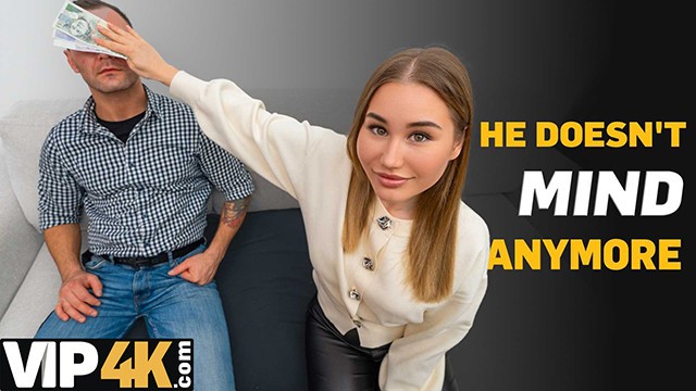 Girlfriend scene with sexy Amalia Davis and Charlie Dean from Grab