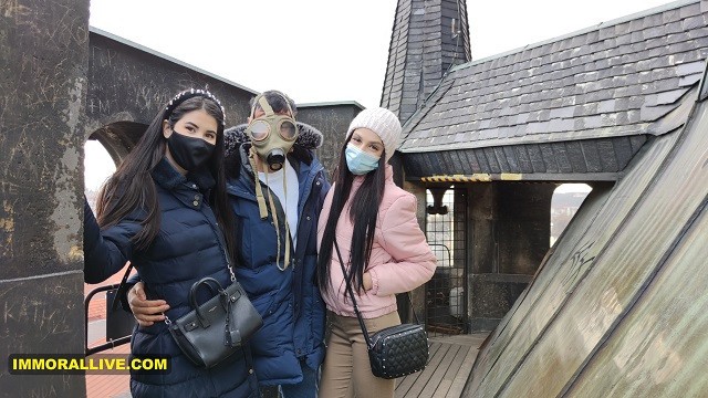 Point Of View bang with seductive Lady Dee, Matt Bird and Mia Trejsi