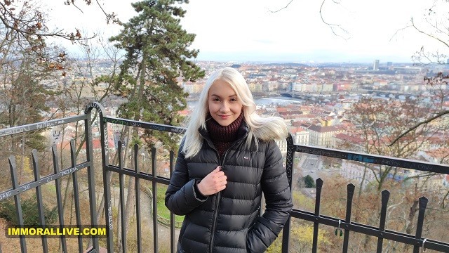 Fmm In Threesome sex with sexy Marilyn Sugar and Matt Bird from Grab