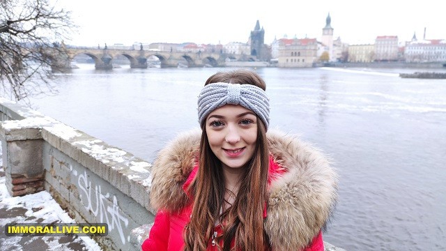 Natural Beauty bang with passionate Matt Bird from Grab