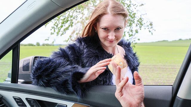 Doggystyle action with seductive Kiwii Sweet