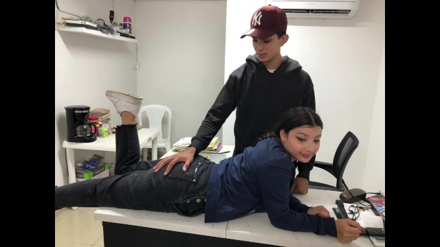 Colombia sex with tempting Mckencie12 from Grab