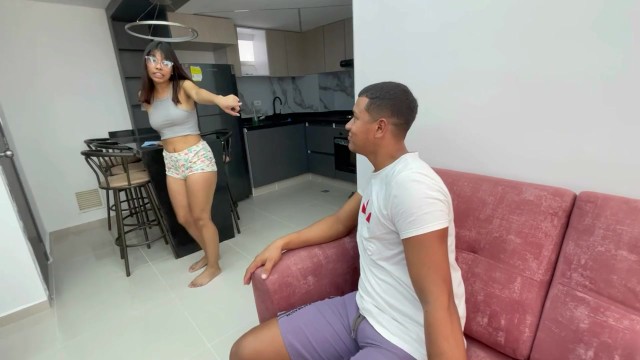 Big Ass Twerking film with seductive Saraymike from Grab