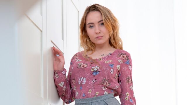 Oral movie with awesome Bella Mur