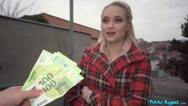 Oral video with hot Jesse Ames