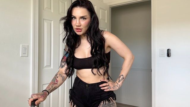 18-25 bang with tempting Itznovacane and Scott Stark from Grab