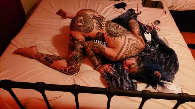 Tattoo bang with hot Amber Luke