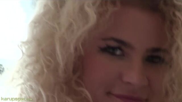 Medium Size Tits porn with pretty Angel Diamonds