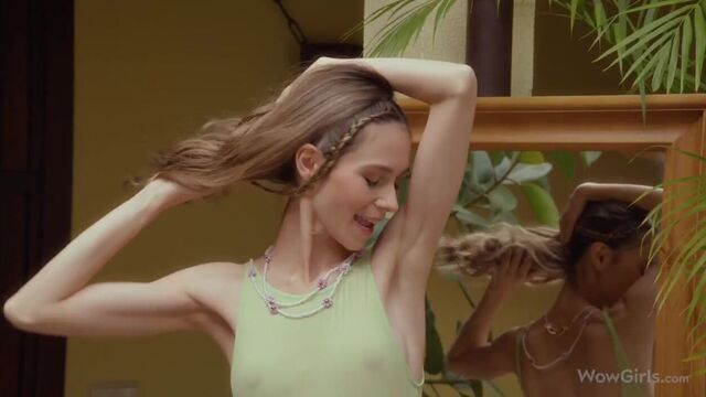 Posing scene with gorgeous Leona Mia