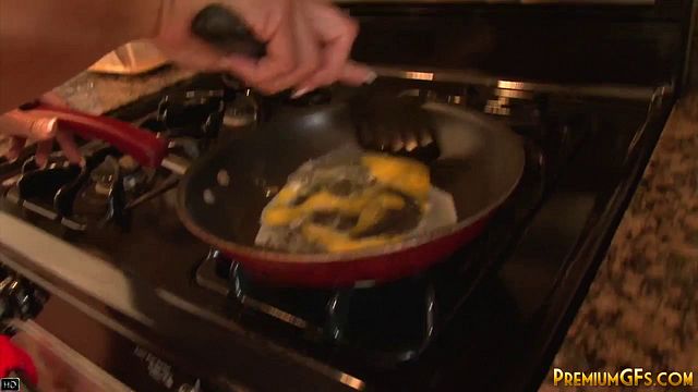 Pornstar bang with seductive Jewels Jade from Grab