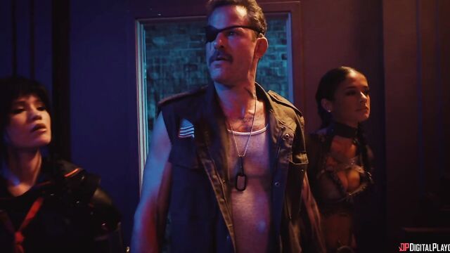 Curvy scene with horny Yhivi