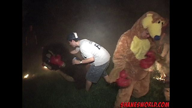 Toys film with pretty Elizabeth Del Mar, Faith Grant and Tony Pounds from Grab