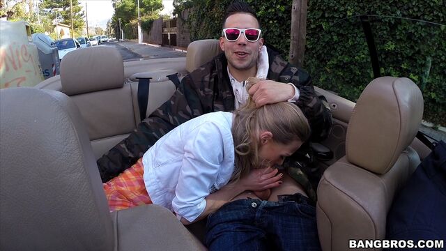 Cowgirl porn with gorgeous Lolly Gartner